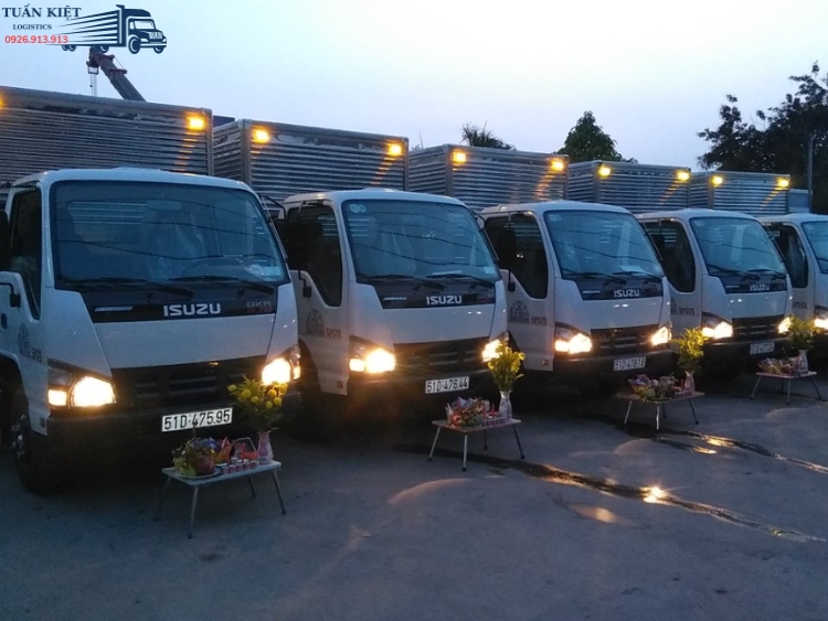 Khu Vực Phục Vụ xe tải chở hàng Tại Quận 9 – TP.HCM Khu Vực Phục Vụ xe tải chở hàng Tại Quận 9 – TP.HCM