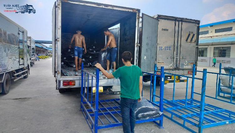 Ưu điểm của dịch vụ vận chuyển hàng đi Nha Trang tại TUANKIET LOGISTICS