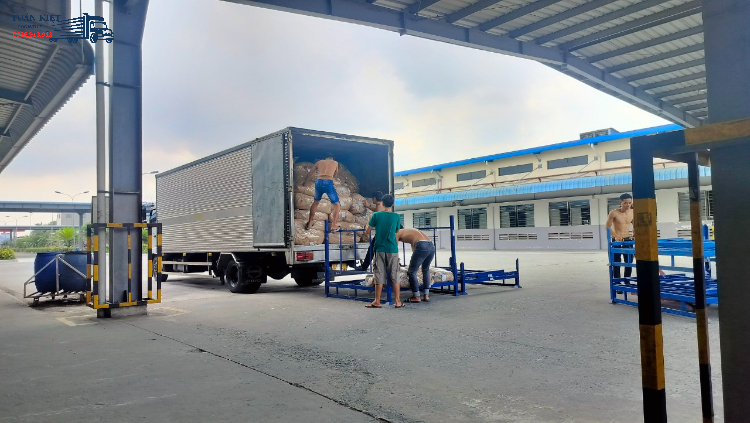 Các loại hình dịch vụ gửi hàng từ Hà Nội đi Tiền Giang tại TUANKIET LOGISTICS