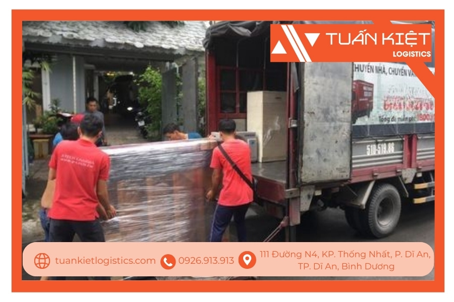 Vận chuyển hàng hóa giá rẻ Tân Phú Vận chuyển hàng hóa giá rẻ Tân Phú