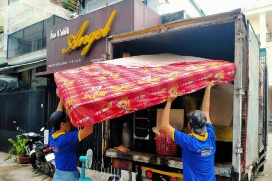 Cam kết dịch vụ & chính sách bảo vệ khách hàng Cam kết dịch vụ & chính sách bảo vệ khách hàng